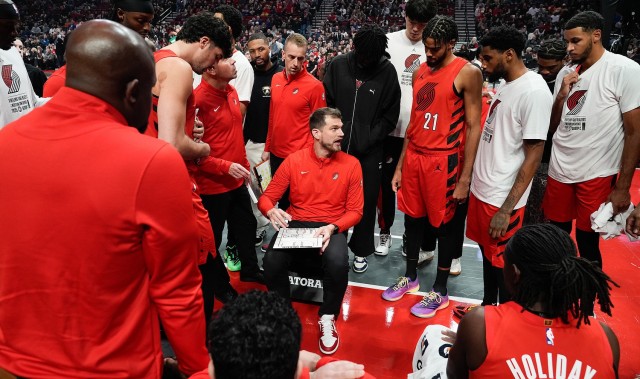 乐鱼app-3连败西部第9岌岌可危！开拓者未来5场：尼克斯骑士太阳&amp;两战灰熊